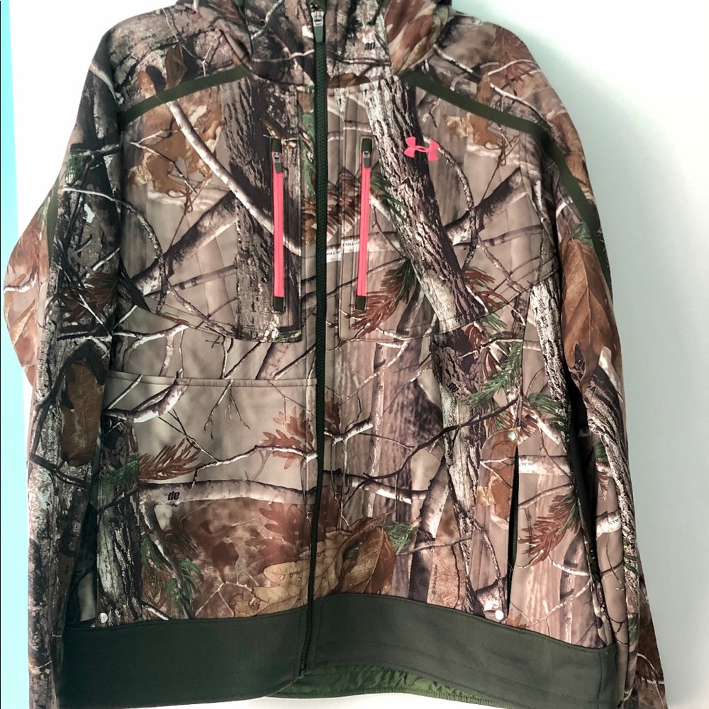 Women’s UA Hunt jacket